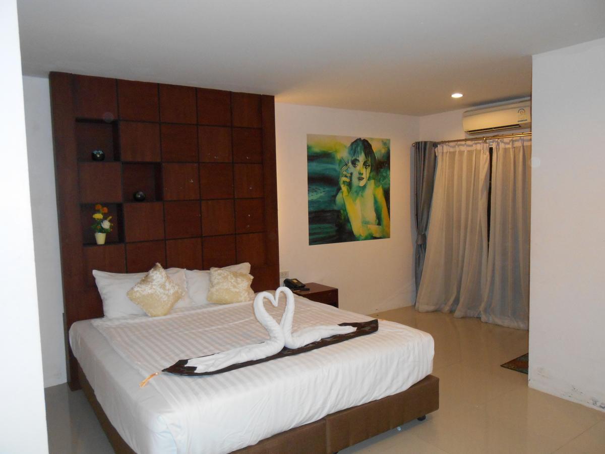 7 Sky Residency Hotel Patong Luaran gambar