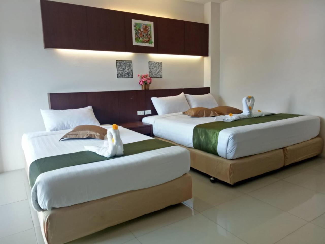 7 Sky Residency Hotel Patong Luaran gambar